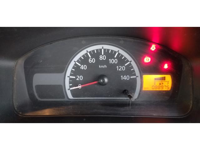 ミニキャブトラック 　クラッチ新品！　タイヤ新品！　切り替え４ＷＤ　エアコン　５速マニュアル（13枚目）