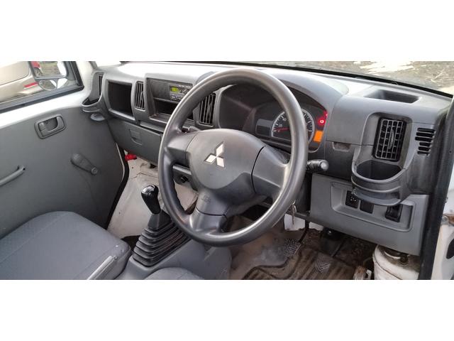 ミニキャブトラック 　クラッチ新品！　タイヤ新品！　切り替え４ＷＤ　エアコン　５速マニュアル（15枚目）
