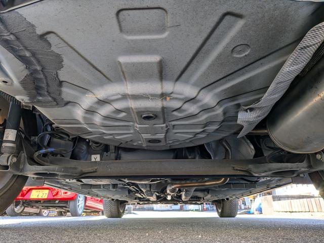 キックス オーテック　ＡＵＴＥＣＨ　ｅ－ＰＯＷＥＲ　ワンオーナー　禁煙　アラウンドビュー　レーダークルーズ　誤発進抑制　ＬＥＤヘッドライト　ＥＴＣ２．０　車線逸脱警報　スマートキー　　ドラレコ　１７アルミ　車検２年付（23枚目）