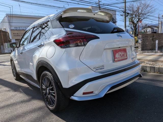 キックス オーテック　ＡＵＴＥＣＨ　ｅ－ＰＯＷＥＲ　ワンオーナー　禁煙　アラウンドビュー　レーダークルーズ　誤発進抑制　ＬＥＤヘッドライト　ＥＴＣ２．０　車線逸脱警報　スマートキー　　ドラレコ　１７アルミ　車検２年付（25枚目）