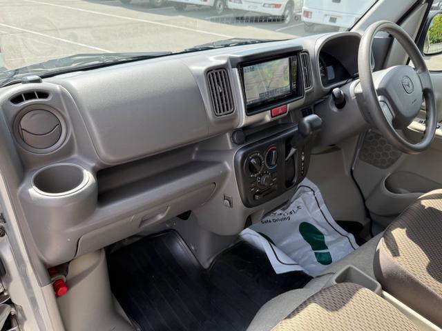 スクラム ＰＣスペシャル　４ＷＤ　ハイルーフ　キーレス　前パワーウィンドウ　電格ミラー　衝突被害軽減ブレーキ　社外ナビ　ｂｌｕｅｔｏｏｔｈ　フルセグ　ＥＴＣ　プライバシーガラス　クリアランスソナー　両側スライドドア（25枚目）