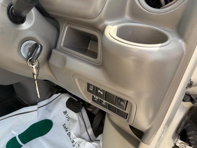 スクラム ＰＣスペシャル　４ＷＤ　ハイルーフ　キーレス　前パワーウィンドウ　電格ミラー　衝突被害軽減ブレーキ　社外ナビ　ｂｌｕｅｔｏｏｔｈ　フルセグ　ＥＴＣ　プライバシーガラス　クリアランスソナー　両側スライドドア（34枚目）