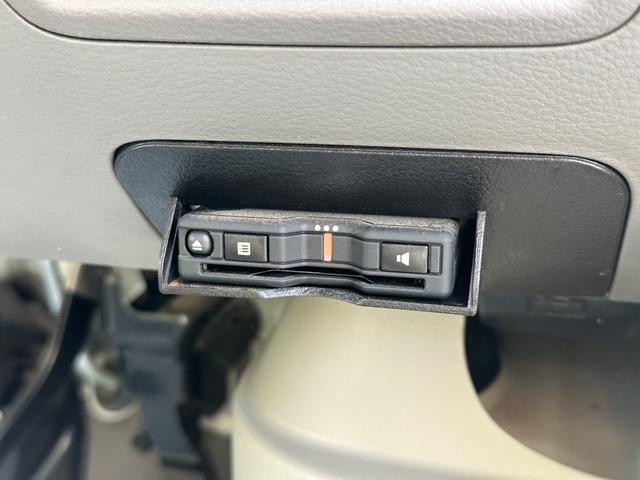 エブリイ ＰＡリミテッド　ハイルーフ　キーレス　社外ナビ　Ｂｌｕｅｔｏｏｔｈ　ＥＴＣ　クリアランスソナー　２ｎｄ発進　衝突被害軽減ブレーキ　プライバシーガラス　両側スライドドア　記録簿（6枚目）