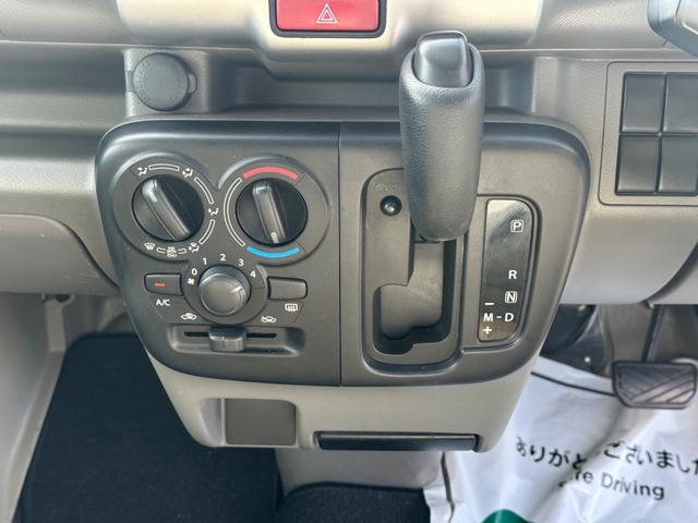 エブリイ ＰＡリミテッド　ハイルーフ　キーレス　社外ナビ　Ｂｌｕｅｔｏｏｔｈ　ＥＴＣ　クリアランスソナー　２ｎｄ発進　衝突被害軽減ブレーキ　プライバシーガラス　両側スライドドア　記録簿（30枚目）