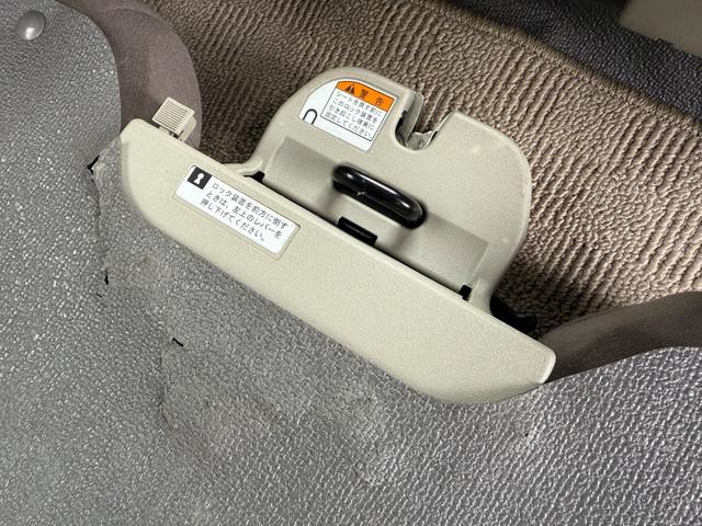 ＮＶ１００クリッパーバン ＤＸ　ＧＬセーフティパッケージ　ハイルーフ　キーレス　前パワーウィンドウ　電格ミラー　衝突被害軽減ブレーキ　ＥＴＣ　ドライブレコーダー　両側スライドドア　プライバシーガラス　クリアランスソナー　記録簿（48枚目）