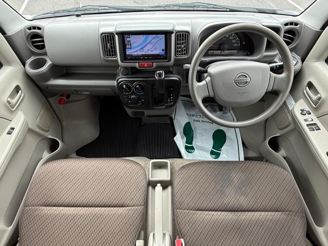 ＮＶ１００クリッパーバン ＤＸ　ＧＬエマージェンシーブレーキパッケージ　ハイルーフ　５ＡＧＳ　２ｎｄ発進　前パワーウィンドウ　電格ミラー　社外ナビ　バックカメラ　ｂｌｕｅｔｏｏｔｈ　ハロゲンライト　プライバシーガラス　衝突被害軽減ブレーキ　記録簿（2枚目）