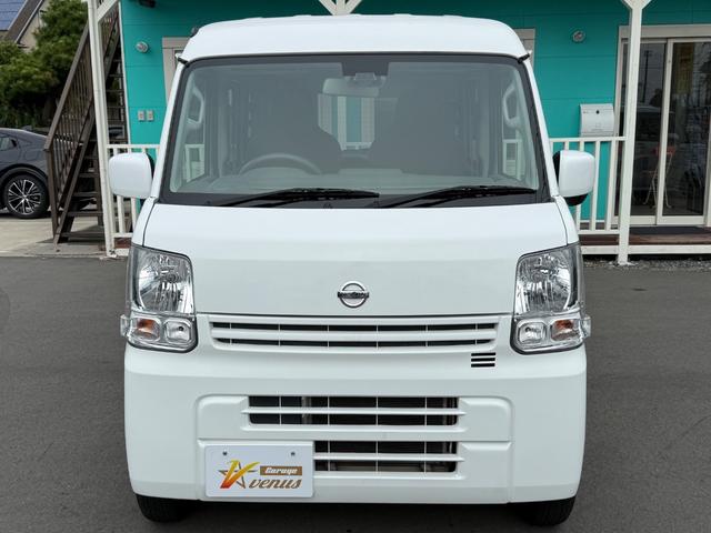 ＮＶ１００クリッパーバン ＤＸ　ＧＬエマージェンシーブレーキパッケージ　ハイルーフ　５ＡＧＳ　２ｎｄ発進　前パワーウィンドウ　電格ミラー　社外ナビ　バックカメラ　ｂｌｕｅｔｏｏｔｈ　ハロゲンライト　プライバシーガラス　衝突被害軽減ブレーキ　記録簿（10枚目）