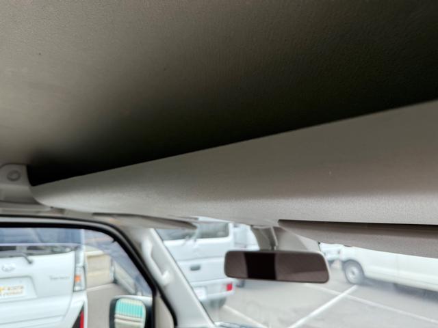 ＮＶ１００クリッパーバン ＤＸ　ＧＬエマージェンシーブレーキパッケージ　ハイルーフ　５ＡＧＳ　２ｎｄ発進　前パワーウィンドウ　電格ミラー　社外ナビ　バックカメラ　ｂｌｕｅｔｏｏｔｈ　ハロゲンライト　プライバシーガラス　衝突被害軽減ブレーキ　記録簿（26枚目）