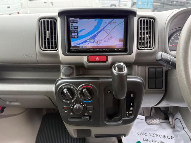 ＮＶ１００クリッパーバン ＤＸ　ＧＬエマージェンシーブレーキパッケージ　ハイルーフ　５ＡＧＳ　２ｎｄ発進　前パワーウィンドウ　電格ミラー　社外ナビ　バックカメラ　ｂｌｕｅｔｏｏｔｈ　ハロゲンライト　プライバシーガラス　衝突被害軽減ブレーキ　記録簿（28枚目）