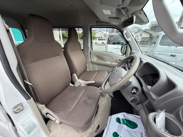 ＮＶ１００クリッパーバン ＤＸ　ＧＬエマージェンシーブレーキパッケージ　ハイルーフ　５ＡＧＳ　２ｎｄ発進　前パワーウィンドウ　電格ミラー　社外ナビ　バックカメラ　ｂｌｕｅｔｏｏｔｈ　ハロゲンライト　プライバシーガラス　衝突被害軽減ブレーキ　記録簿（36枚目）