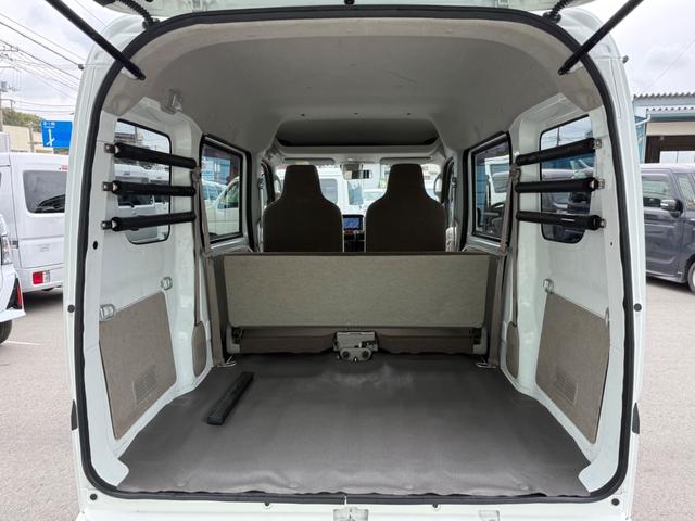 ＮＶ１００クリッパーバン ＤＸ　ＧＬエマージェンシーブレーキパッケージ　ハイルーフ　５ＡＧＳ　２ｎｄ発進　前パワーウィンドウ　電格ミラー　社外ナビ　バックカメラ　ｂｌｕｅｔｏｏｔｈ　ハロゲンライト　プライバシーガラス　衝突被害軽減ブレーキ　記録簿（44枚目）