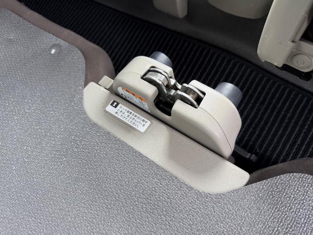 ＮＶ１００クリッパーバン ＤＸ　ＧＬエマージェンシーブレーキパッケージ　ハイルーフ　５ＡＧＳ　２ｎｄ発進　前パワーウィンドウ　電格ミラー　社外ナビ　バックカメラ　ｂｌｕｅｔｏｏｔｈ　ハロゲンライト　プライバシーガラス　衝突被害軽減ブレーキ　記録簿（45枚目）