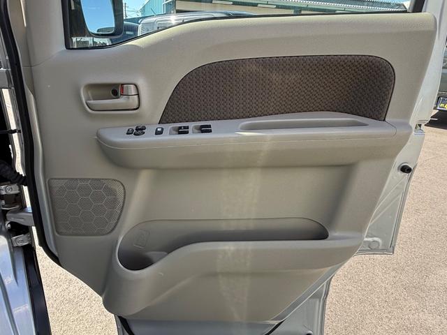 エブリイ ジョイン　ハイルーフ　キーレス　前後パワーウィンドウ　電格ミラー　４ＡＴ　社外ナビ　Ｂｌｕｅｔｏｏｔｈ　ＥＴＣ　プライバシーガラス　ハロゲンライト　両側スライドドア（41枚目）