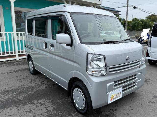 ＮＶ１００クリッパーバン ＧＸ　ハイルーフ　キーレス　前後パワーウィンドウ　電格ミラー　衝突被害軽減ブレーキ　セーフティＰＫＧ　ハロゲンライト　クリアランスソナー　純正ナビ　ｂｌｕｅｔｏｏｔｈ　フルセグ　ＥＴＣ　バックカメラ　記録簿（12枚目）