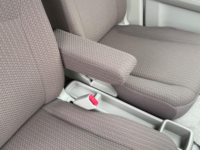 ＮＶ１００クリッパーバン ＧＸ　ハイルーフ　キーレス　前後パワーウィンドウ　電格ミラー　衝突被害軽減ブレーキ　セーフティＰＫＧ　ハロゲンライト　クリアランスソナー　純正ナビ　ｂｌｕｅｔｏｏｔｈ　フルセグ　ＥＴＣ　バックカメラ　記録簿（36枚目）