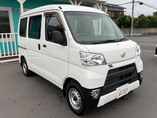 ハイゼットカーゴ ＤＸ　ＳＡＩＩＩ　ハイルーフ　４ＷＤ　キーレス　前パワーウィンドウ　衝突被害軽減ブレーキ　ＥＴ　Ｃ　クリアランスソナー　両側スライドドア　プライバシーガラス　スマートアシスト　記録簿（12枚目）