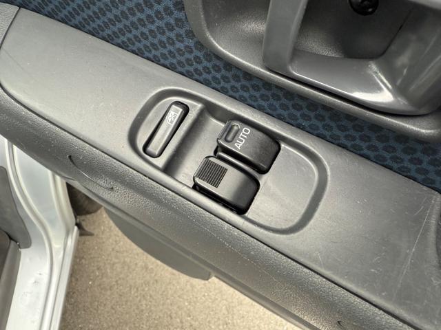 ハイゼットカーゴ クルーズ ビジネスパッケージ ハイルーフ キーレス 前パワーウィンドウ 電格ミラー プライバシーガラス 両側スライドドア ハロゲンライト 軽貨物 商用バン 軽自動車(5枚目)