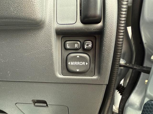 ハイゼットカーゴ クルーズ ビジネスパッケージ ハイルーフ キーレス 前パワーウィンドウ 電格ミラー プライバシーガラス 両側スライドドア ハロゲンライト 軽貨物 商用バン 軽自動車(6枚目)