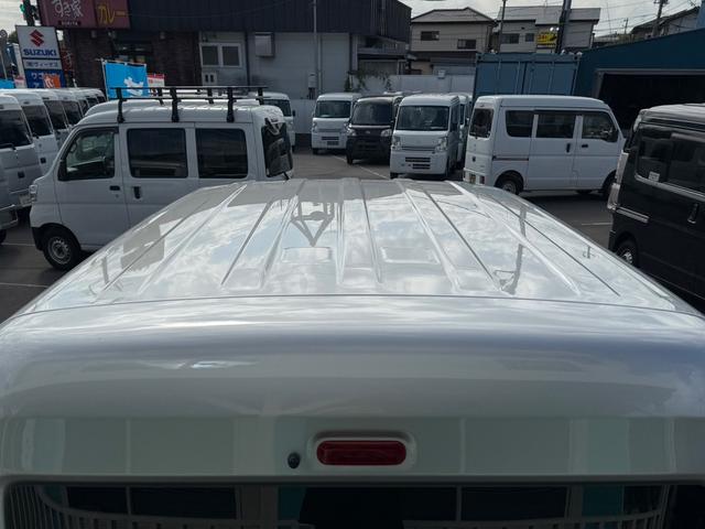 NV100クリッパーバン GX ハイルーフ キーレス 前後パワーウィンドウ 電格ミラー 衝突被害軽減ブレーキ セーフティパッケージ ハロゲンライト 純正ナビ バックカメラ ETC ドライブレコーダー Bluetooth 記録簿(19枚目)