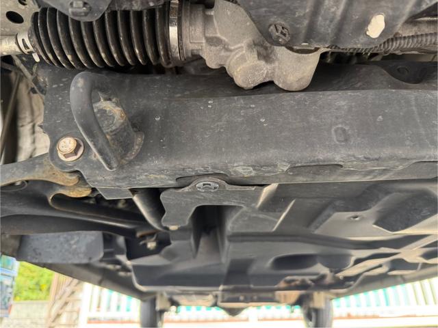 NV100クリッパーバン GX ハイルーフ キーレス 前後パワーウィンドウ 電格ミラー 衝突被害軽減ブレーキ セーフティパッケージ ハロゲンライト 純正ナビ バックカメラ ETC ドライブレコーダー Bluetooth 記録簿(22枚目)