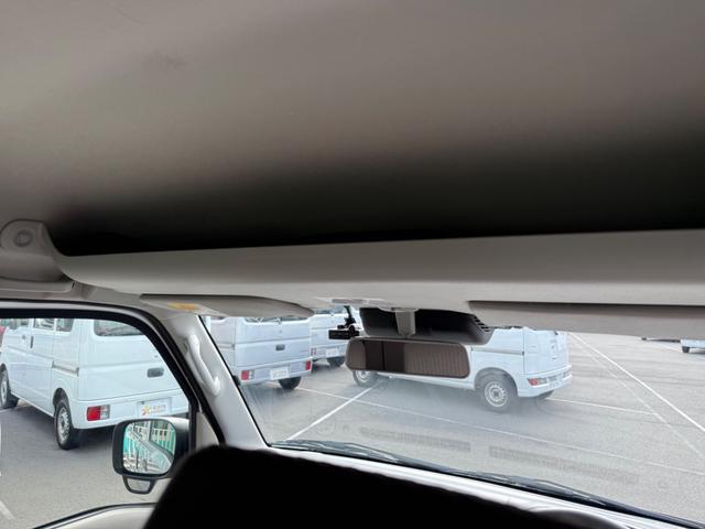 NV100クリッパーバン GX ハイルーフ キーレス 前後パワーウィンドウ 電格ミラー 衝突被害軽減ブレーキ セーフティパッケージ ハロゲンライト 純正ナビ バックカメラ ETC ドライブレコーダー Bluetooth 記録簿(28枚目)