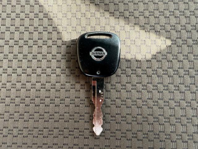 NV100クリッパーバン GX ハイルーフ キーレス 前後パワーウィンドウ 電格ミラー 衝突被害軽減ブレーキ セーフティパッケージ ハロゲンライト 純正ナビ バックカメラ ETC ドライブレコーダー Bluetooth 記録簿(49枚目)