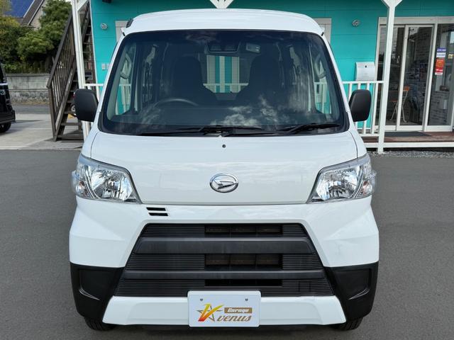 ハイゼットカーゴ  ハイルーフ キーレス 前パワーウィンドウ 衝突被害軽減ブレーキ スマートアシスト ハロゲンライト 社外ナビ ETC ドライブレコーダー クリアランスソナー 両側スライドドア プライバシーガラス 記録簿(11枚目)