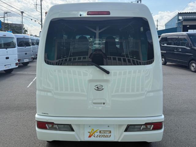 ハイゼットカーゴ  ハイルーフ キーレス 前パワーウィンドウ 衝突被害軽減ブレーキ スマートアシスト ハロゲンライト 社外ナビ ETC ドライブレコーダー クリアランスソナー 両側スライドドア プライバシーガラス 記録簿(16枚目)