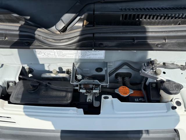 ハイゼットカーゴ スペシャルSAIII ハイルーフ キーレス 前パワーウィンドウ 衝突被害軽減ブレーキ スマートアシスト ハロゲンライト プライバシーガラス 両側スライドドア 軽自動車 軽貨物 軽バン(21枚目)