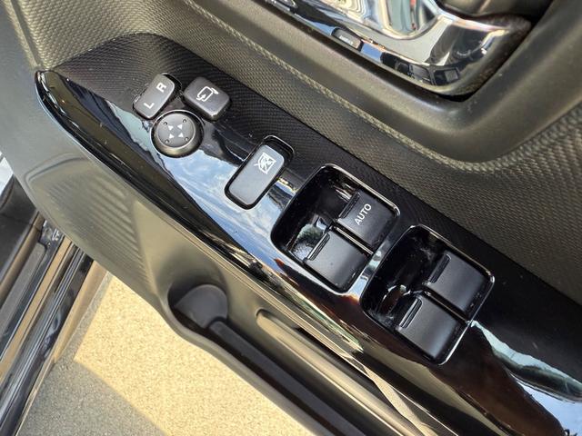 スペーシアカスタム ハイブリッドＸＳ　スマートキー　両側電動スライドドア　ナビ　バックカメラ　前後パワーウィンドウ　電格ミラー　ＥＴＣ　ドライブレコーダー　軽自動車（43枚目）