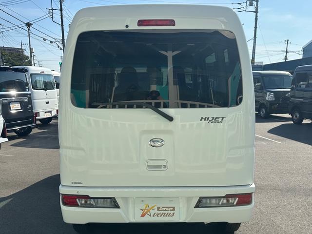 ハイゼットカーゴ ＤＸ　ＳＡＩＩＩ　ハイルーフ　４ＷＤ　キーレス　前パワーウィンドウ　衝突被害軽減ブレーキ　スマートアシスト　ハロゲンライト　クリアランスソナー　両側スライドドア　　記録簿（16枚目）