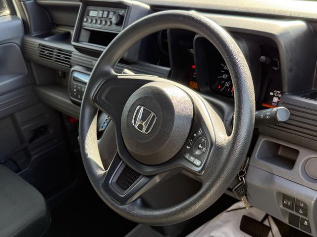 N-VAN G ハイルーフ キーレス 前パワーウィンドウ 衝突被害軽減ブレーキ ハロゲンライト クリアランスソナー 両側スライドドア プライバシーガラス 記録簿 軽自動車 軽バン 軽貨物(23枚目)