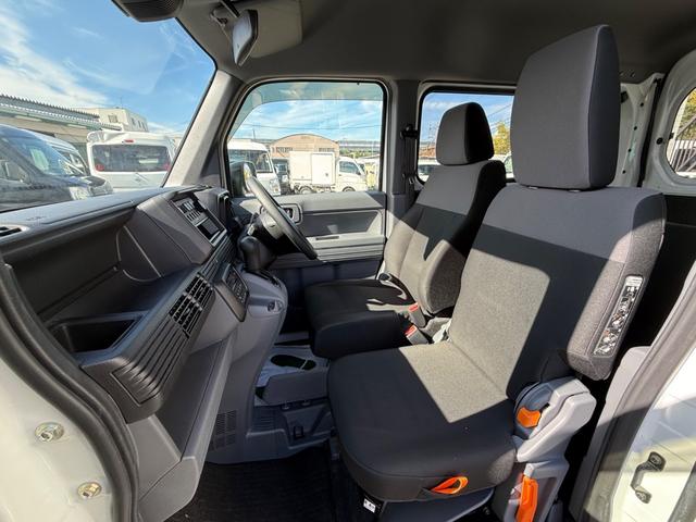 N-VAN G ハイルーフ キーレス 前パワーウィンドウ 衝突被害軽減ブレーキ ハロゲンライト クリアランスソナー 両側スライドドア プライバシーガラス 記録簿 軽自動車 軽バン 軽貨物(34枚目)