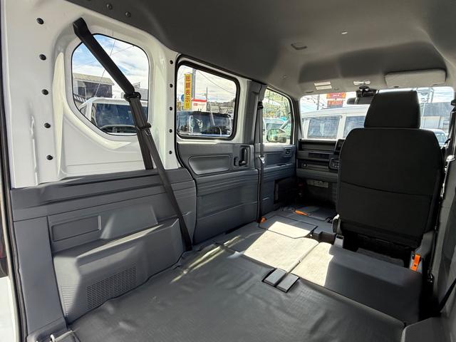 N-VAN G ハイルーフ キーレス 前パワーウィンドウ 衝突被害軽減ブレーキ ハロゲンライト クリアランスソナー 両側スライドドア プライバシーガラス 記録簿 軽自動車 軽バン 軽貨物(40枚目)