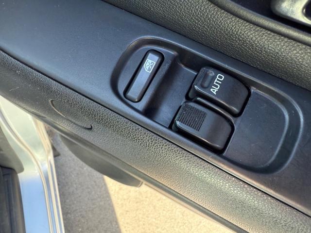 ハイゼットカーゴ クルーズＳＡＩＩＩ　ハイルーフ　４ＷＤ　ビジネスパッケージ　キーレス　前パワーウィンドウ　電格ミラー　純正ナビ　バックカメラ　ＥＴＣ　ドライブレコーダー　ＬＥＤヘッドライト　フルセグ　プライバシーガラス（48枚目）