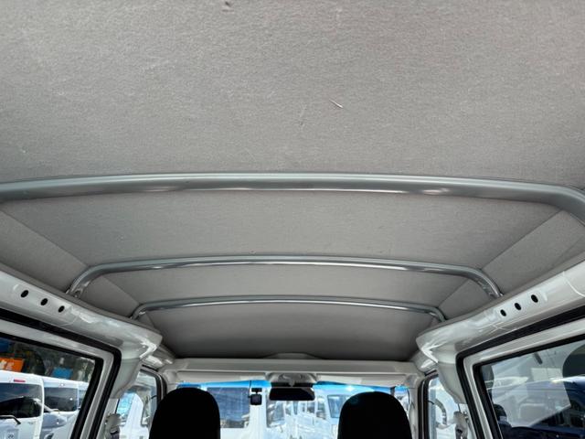 ハイゼットカーゴ ＤＸ　ＳＡＩＩＩ　ハイルーフ　キーレス　前パワーウィンドウ　衝突被害軽減ブレーキ　スマートアシスト　ＬＥＤヘッドライト　ドライブレコーダー　プライバシーガラス　両側スライドドア　記録簿（47枚目）