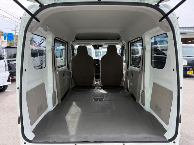 スクラム PCスペシャル 4AT ハイルーフ キーレス 前パワーウィンドウ 電格ミラー プライバシーガラス クリアランスソナー 両側スライドドア 衝突被害軽減ブレーキ 軽貨物 軽バン 軽自動車(3枚目)