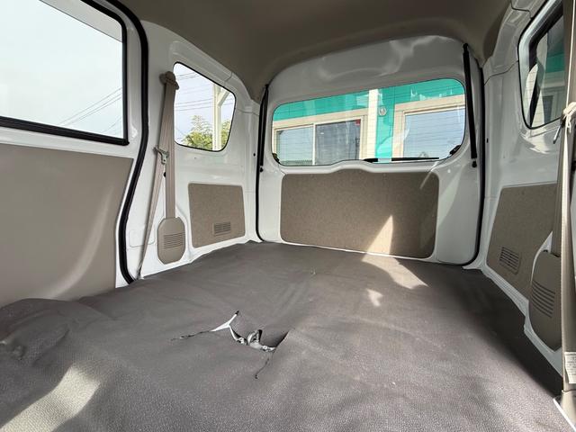 スクラム PCスペシャル 4AT ハイルーフ キーレス 前パワーウィンドウ 電格ミラー プライバシーガラス クリアランスソナー 両側スライドドア 衝突被害軽減ブレーキ 軽貨物 軽バン 軽自動車(4枚目)