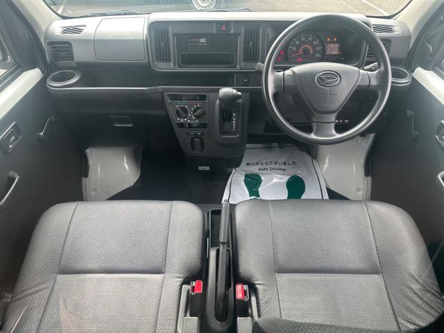 ハイゼットカーゴ 　２シーター　ハイルーフ　スマートアシスト　ＬＥＤヘッドライト　４ＷＤ　ＥＴＣ　両側スライドドア　記録簿　軽貨物　軽バン　軽自動車　商用バン（2枚目）