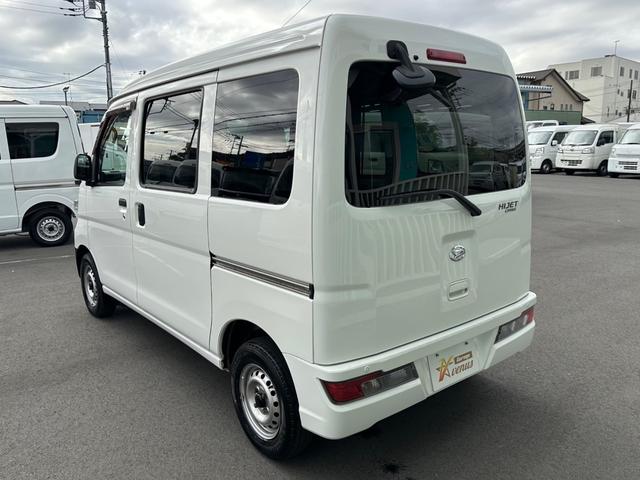 ハイゼットカーゴ 　２シーター　ハイルーフ　スマートアシスト　ＬＥＤヘッドライト　４ＷＤ　ＥＴＣ　両側スライドドア　記録簿　軽貨物　軽バン　軽自動車　商用バン（17枚目）