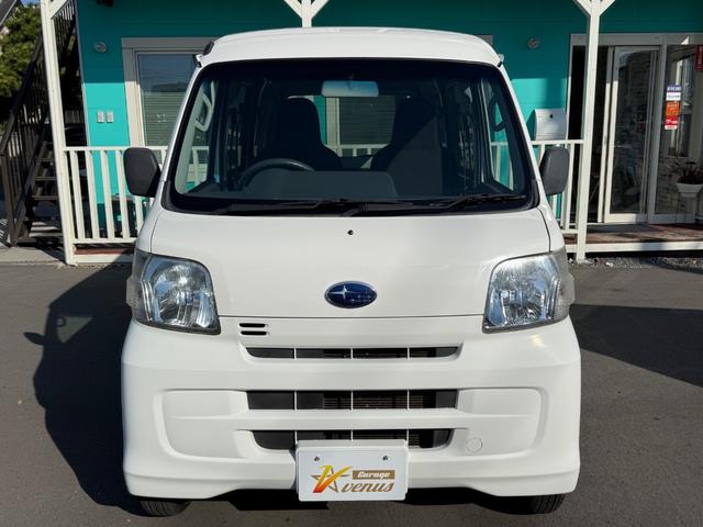 サンバーバン トランスポーター　ハイルーフ　キーレス　前パワーウィンドウ　プライバシーガラス　社外ナビ　バックカメラ　ＥＴＣ２．０　クリアランスソナー　両側スライドドア　記録簿　軽貨物　軽バン　軽自動車（11枚目）