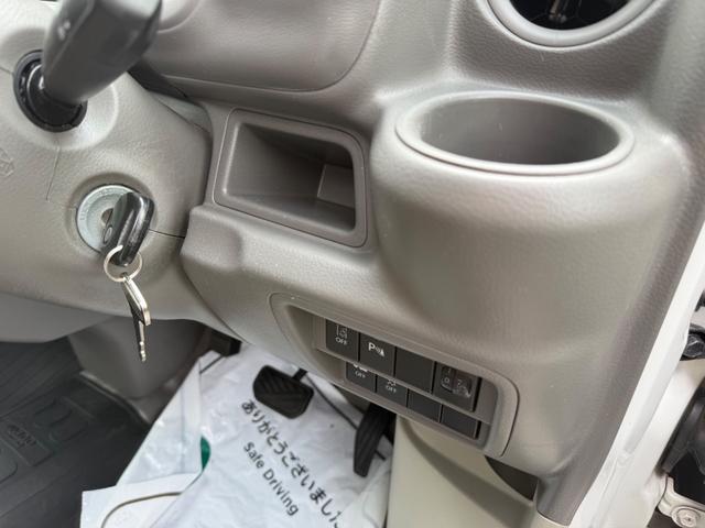 ＮＶ１００クリッパーバン ＤＸ　ＧＬセーフティパッケージ　ハイルーフ　４ＡＴ　キーレス　前パワーウィンドウ　電格ミラー　衝突被害軽減ブレーキ　純正ナビ　ＥＴＣ　ドライブレコーダー　フルセグ　プライバシーガラス　クリアランスソナー　記録簿　軽貨物　軽バン（33枚目）