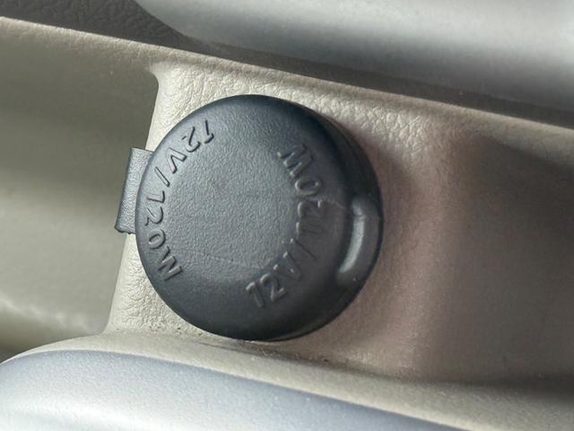 ＮＶ１００クリッパーリオ Ｇ　ハイルーフ　スマートキー　前後パワーウィンドウ　電格ミラー　衝突被害軽減ブレーキ　純正ナビ　ｂｌｕｅｔｏｏｔｈ　フルセグ　ＥＴＣ　プライバシーガラス　クリアランスソナー　両側電動スライドドア（53枚目）