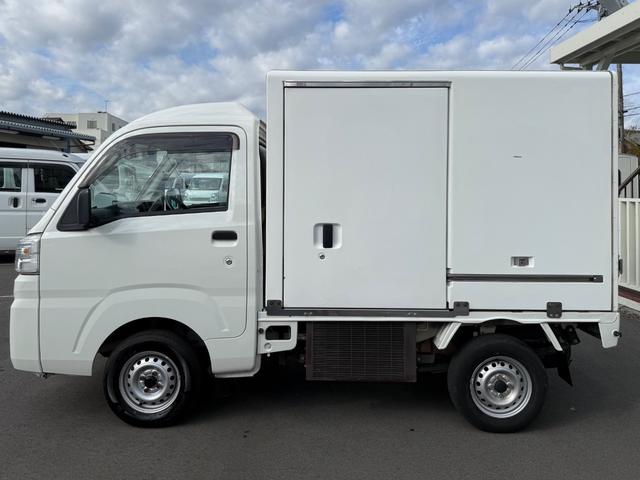 ハイゼットトラック 　中温冷凍車　機械式冷凍冷蔵車　キーレス　前パワーウィンドウ　両側スライドドア　ＥＴＣ　ドライブレコーダー　ハロゲンライト　記録簿　軽貨物　軽バン　商用バン　軽自動車（12枚目）