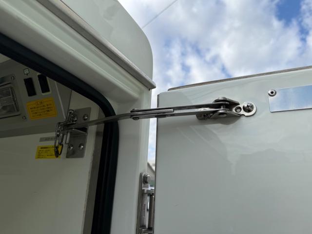 ハイゼットトラック 　中温冷凍車　機械式冷凍冷蔵車　キーレス　前パワーウィンドウ　両側スライドドア　ＥＴＣ　ドライブレコーダー　ハロゲンライト　記録簿　軽貨物　軽バン　商用バン　軽自動車（41枚目）