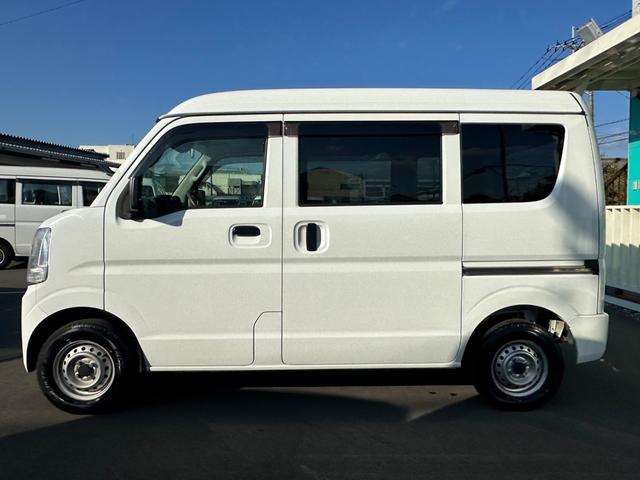 ＮＶ１００クリッパーバン ＤＸ　セーフティパッケージ　ハイルーフ　キーレス　５ＡＧＳ　２ｎｄ発進　プライバシーガラス　クリアランスソナー　ハロゲンライト　両側スライドドア　衝突被害軽減ブレーキ　軽貨物　軽バン　軽自動車（13枚目）