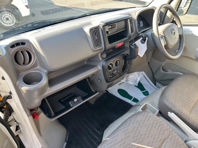 ＮＶ１００クリッパーバン ＤＸ　セーフティパッケージ　ハイルーフ　キーレス　５ＡＧＳ　２ｎｄ発進　プライバシーガラス　クリアランスソナー　ハロゲンライト　両側スライドドア　衝突被害軽減ブレーキ　軽貨物　軽バン　軽自動車（26枚目）