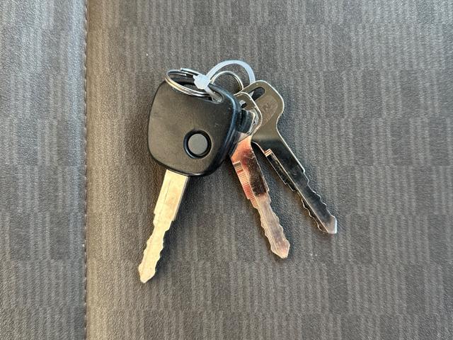 ＮＶ１００クリッパーバン ＤＸ　セーフティパッケージ　ハイルーフ　キーレス　５ＡＧＳ　２ｎｄ発進　プライバシーガラス　クリアランスソナー　ハロゲンライト　両側スライドドア　衝突被害軽減ブレーキ　軽貨物　軽バン　軽自動車（50枚目）