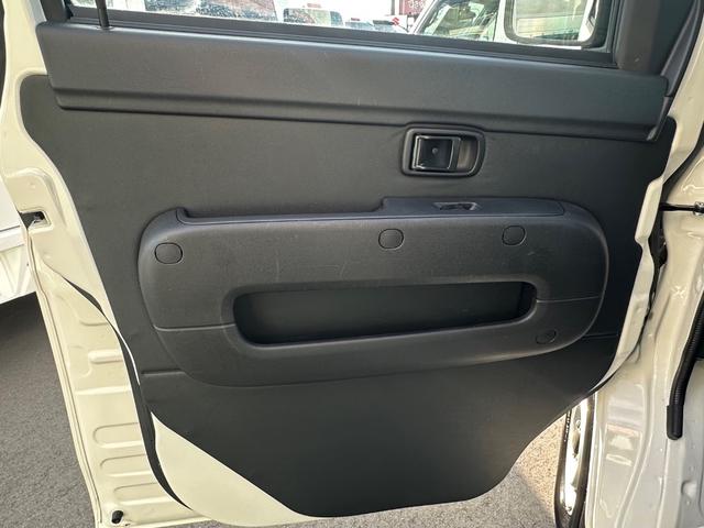 ハイゼットカーゴ ＤＸ　ＳＡＩＩＩ　ハイルーフ　キーレス　前パワーウィンドウ　スマートアシスト　衝突被害軽減ブレーキ　クリアランスソナー　両側スライドドア　ハロゲンライト　両側スライドドア　記録簿（43枚目）