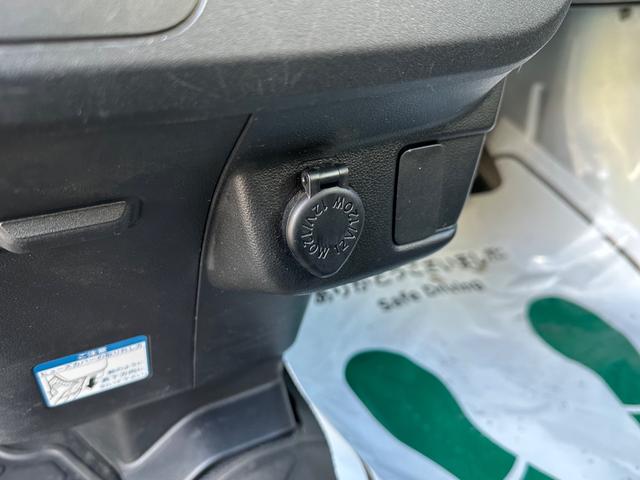 ハイゼットカーゴ ＤＸ　ＳＡＩＩＩ　ハイルーフ　キーレス　前パワーウィンドウ　スマートアシスト　衝突被害軽減ブレーキ　クリアランスソナー　両側スライドドア　ハロゲンライト　両側スライドドア　記録簿（51枚目）